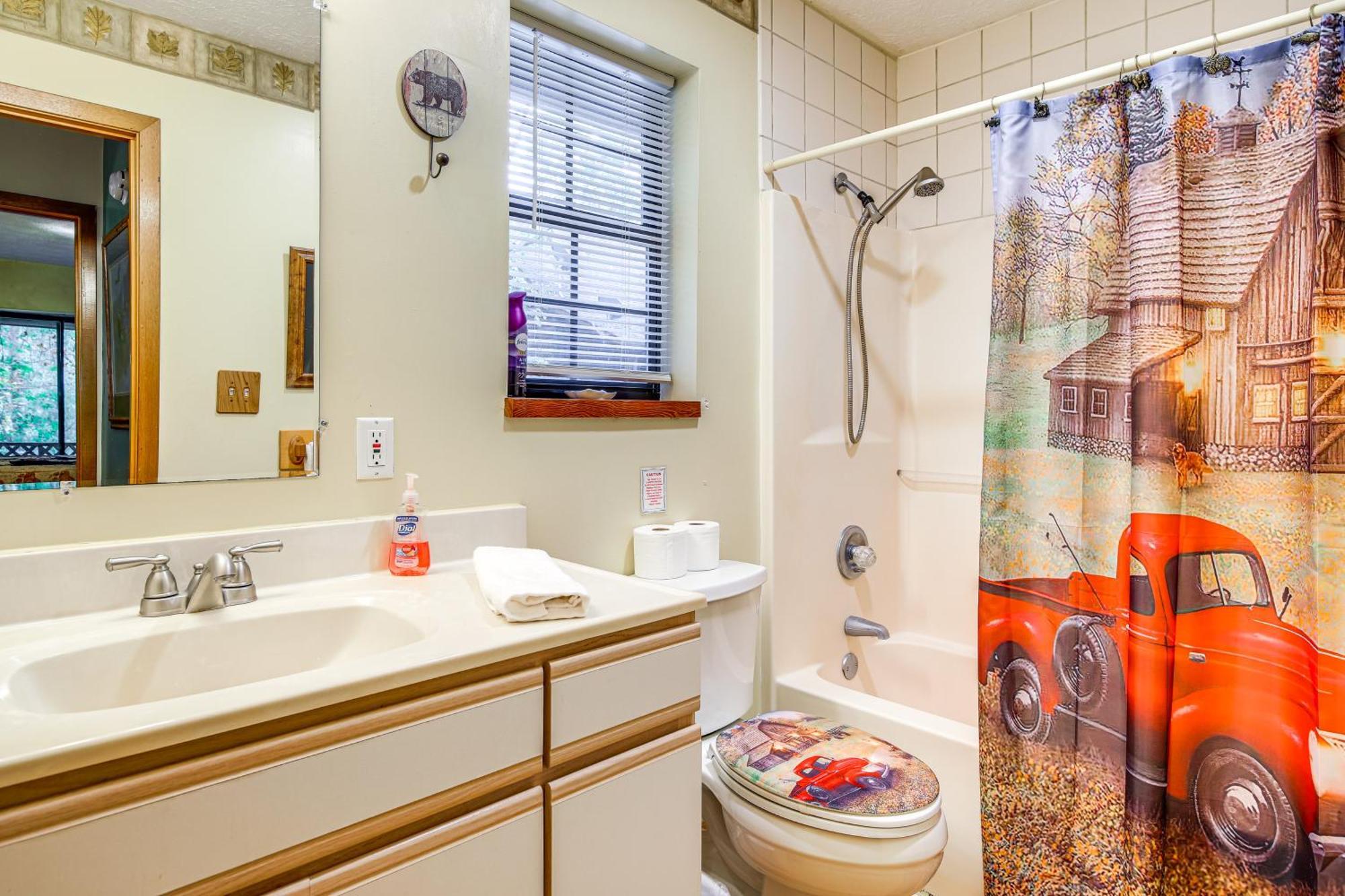 Pet-Friendly Sevierville Rental With Private Hot Tub Eksteriør bilde