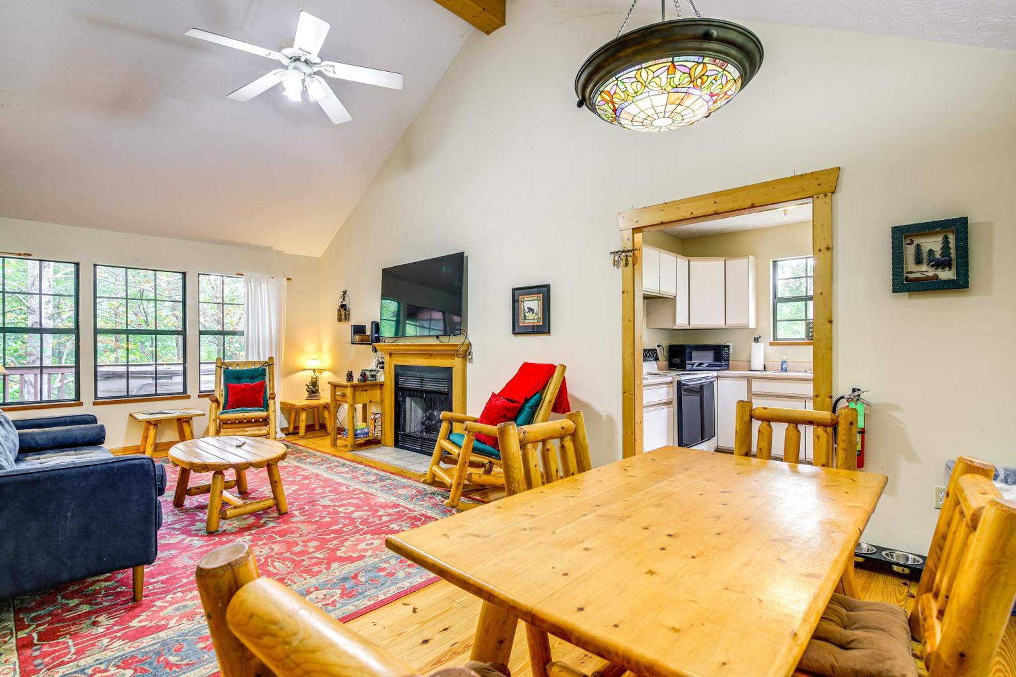Pet-Friendly Sevierville Rental With Private Hot Tub Eksteriør bilde
