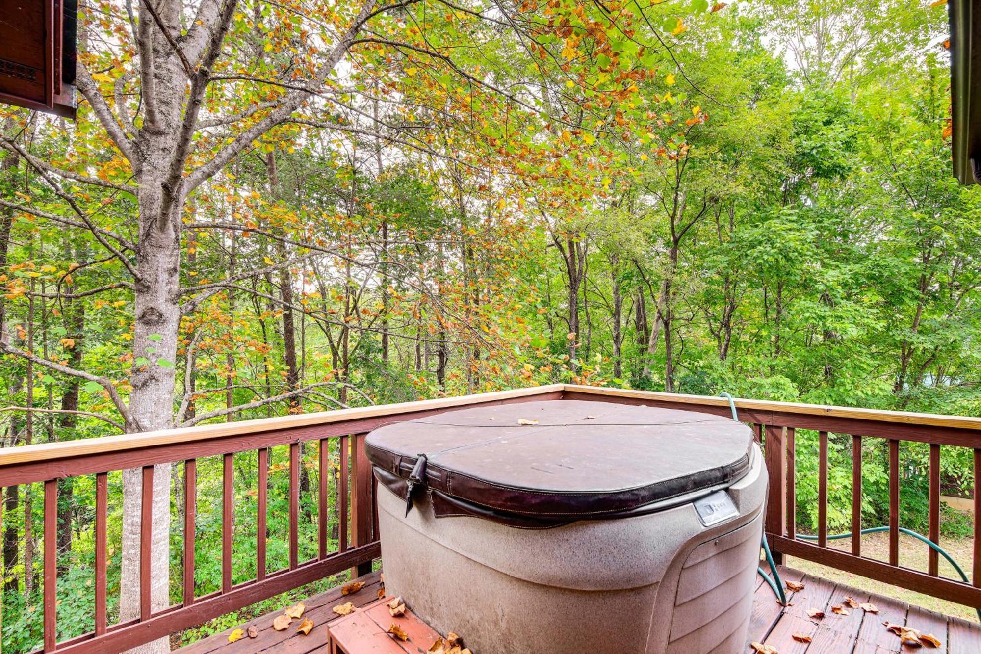 Pet-Friendly Sevierville Rental With Private Hot Tub Eksteriør bilde