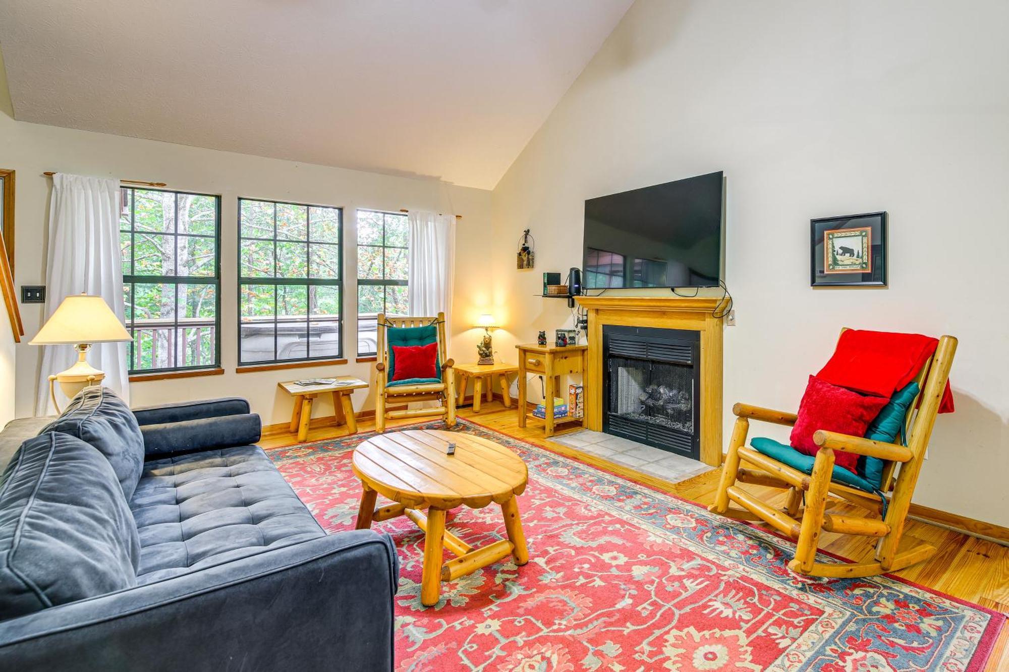 Pet-Friendly Sevierville Rental With Private Hot Tub Eksteriør bilde